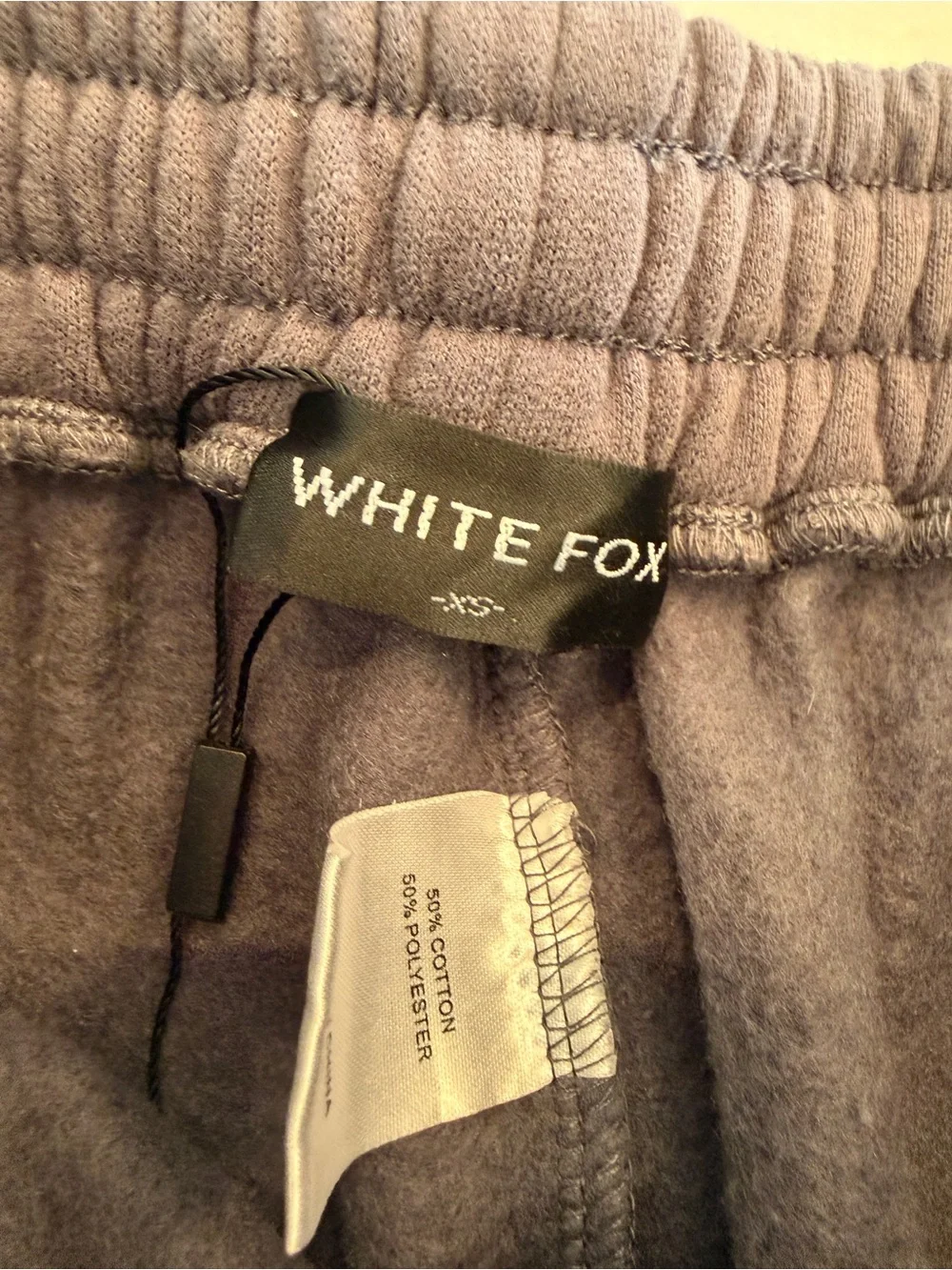 White fox black sweatshirt and jogger set GUC XS S - Picture 8 of 8